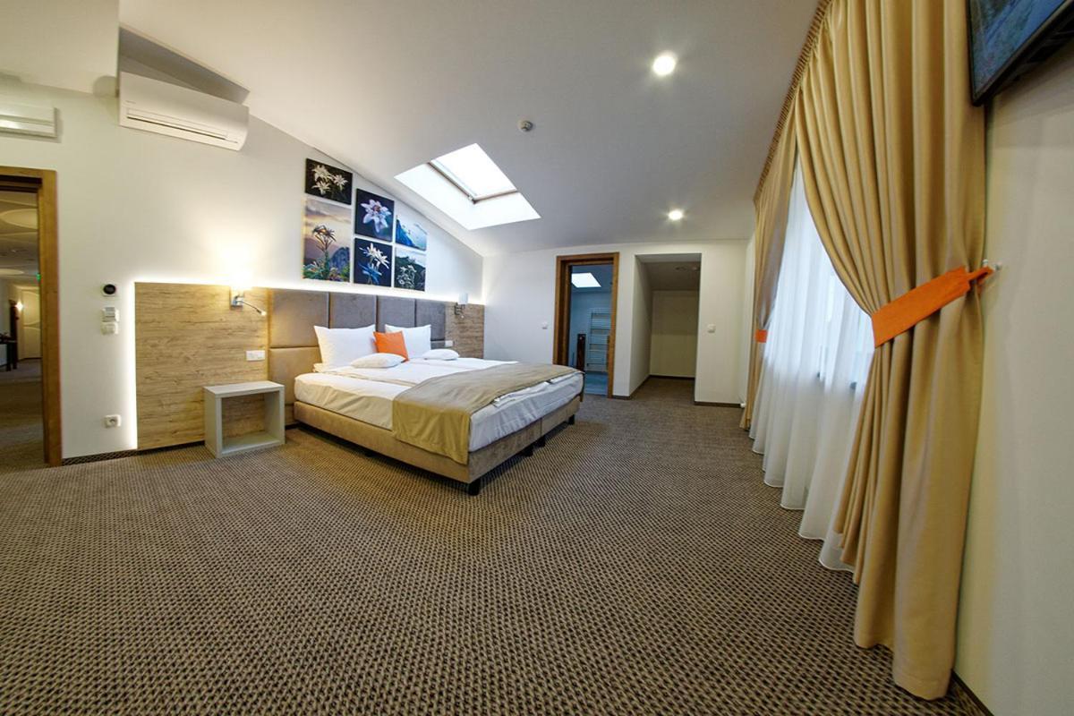 Aquarius Boutique Hotel Câmpulung Moldovenesc Cameră foto