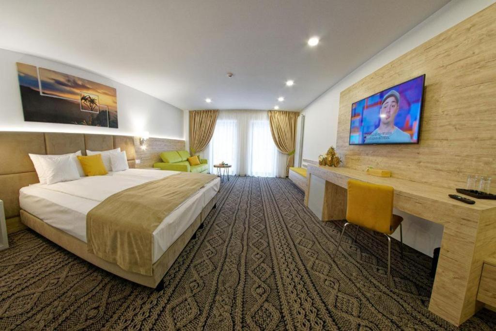 Aquarius Boutique Hotel Câmpulung Moldovenesc Cameră foto