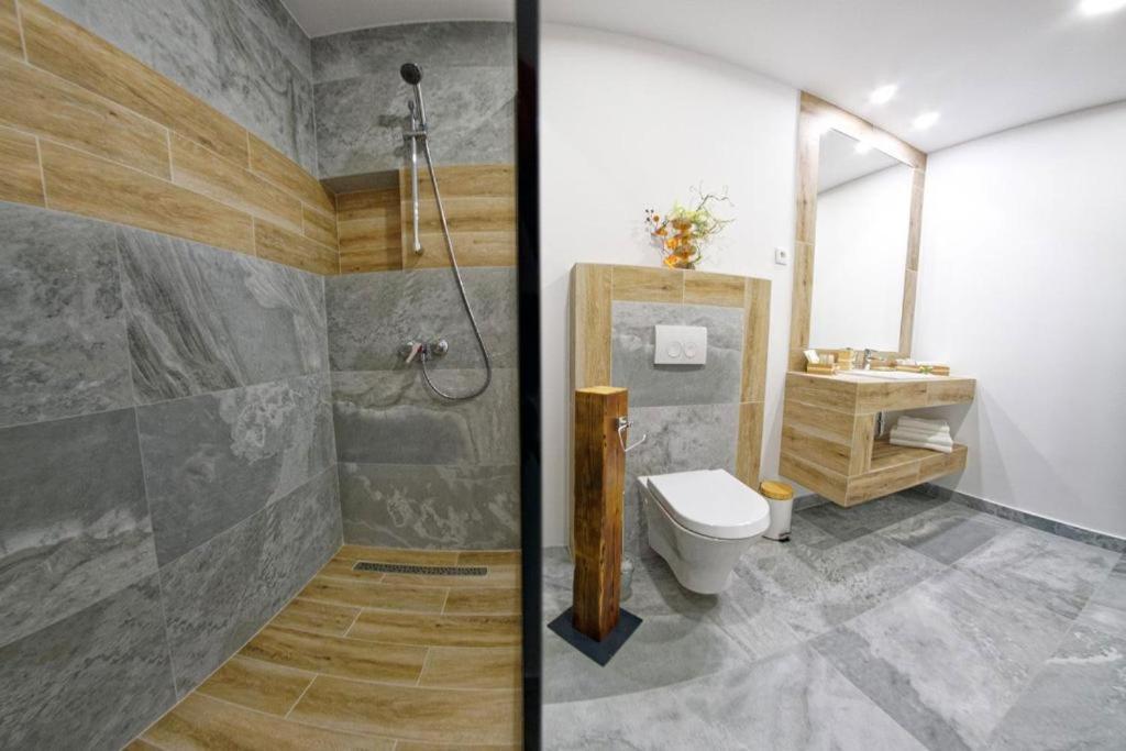Aquarius Boutique Hotel Câmpulung Moldovenesc Cameră foto