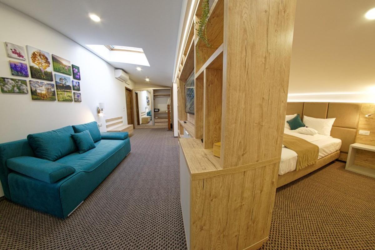 Aquarius Boutique Hotel Câmpulung Moldovenesc Cameră foto